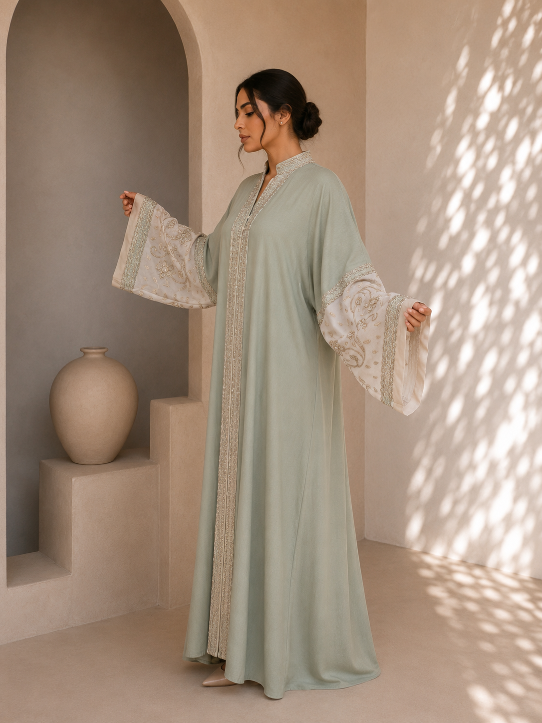Sofia - Abaya écru brodée premium