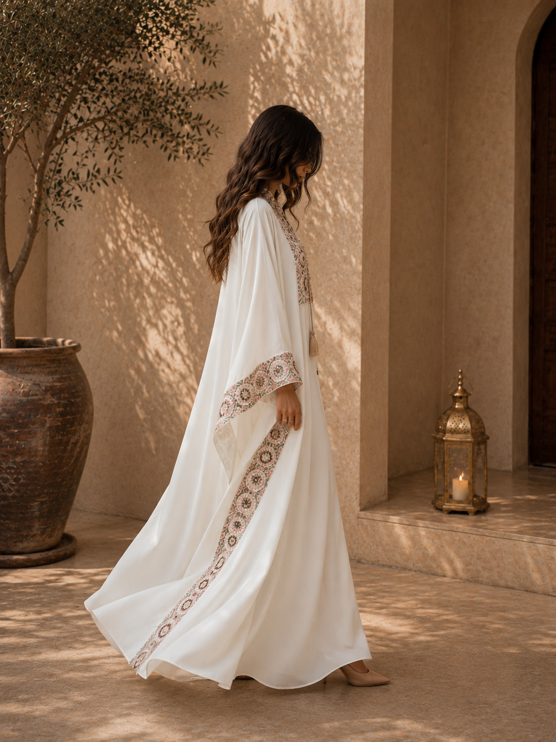 Emna – Abaya brodée fluide