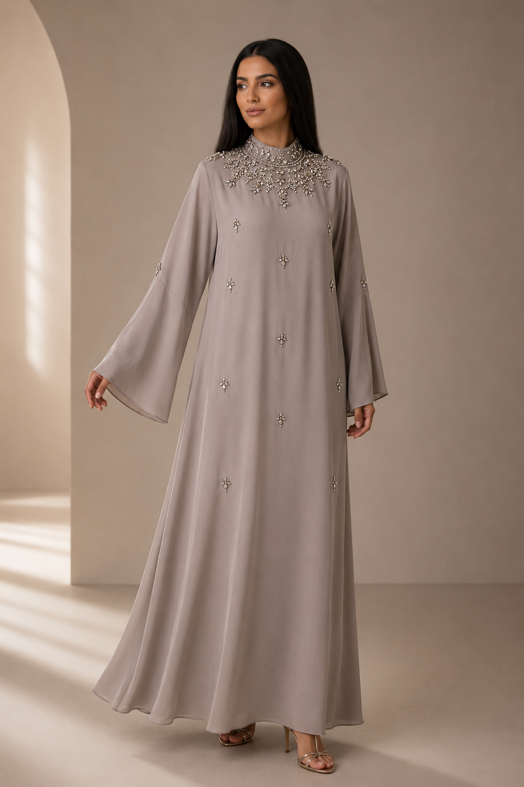 Sultana – Abaya satinée Dubaï