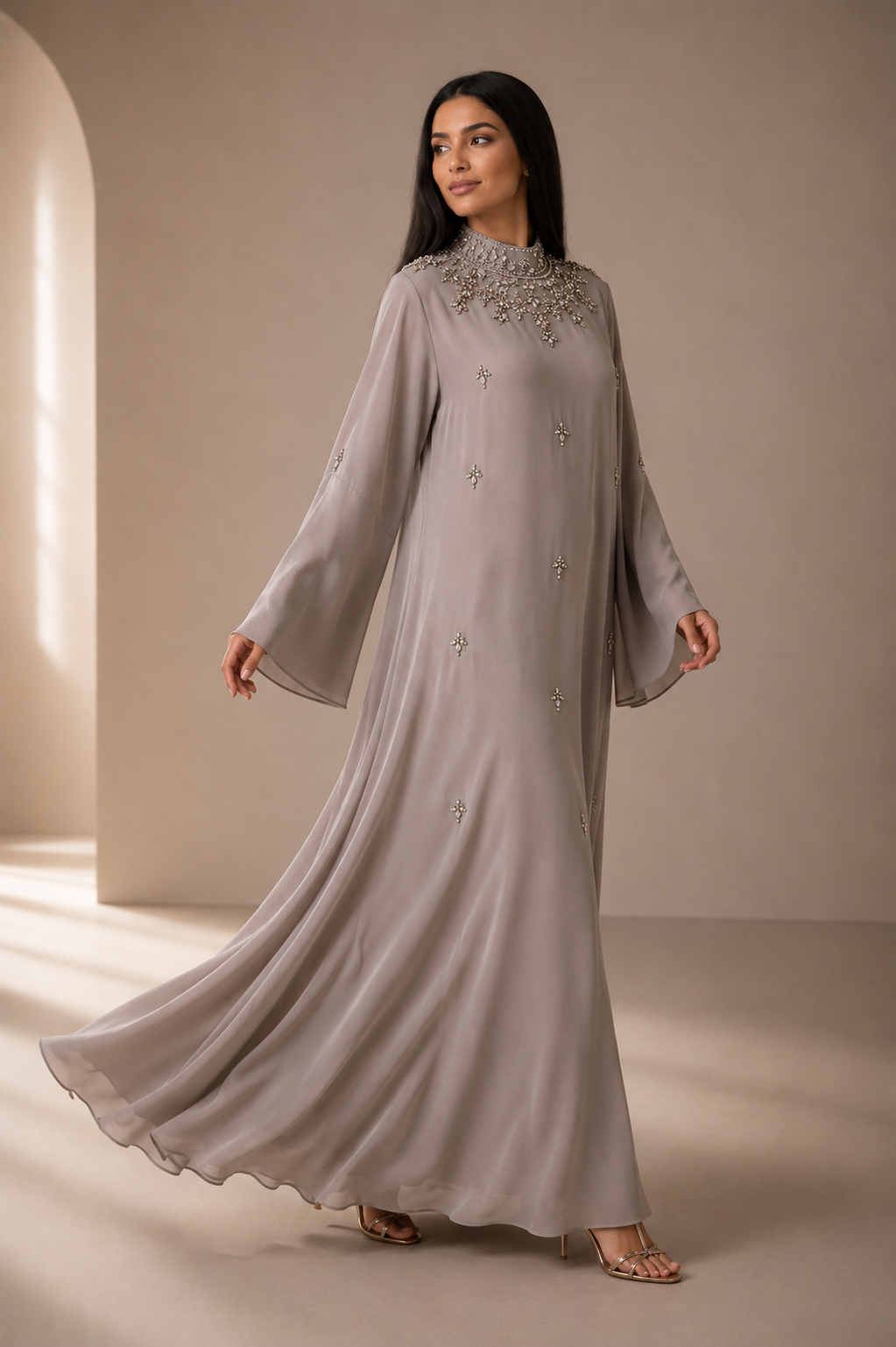 Sultana – Abaya satinée Dubaï