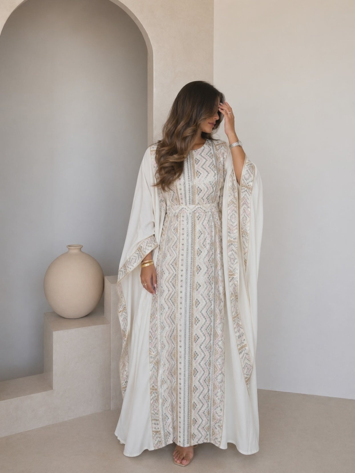 Sherazade – Abaya papillon satinée